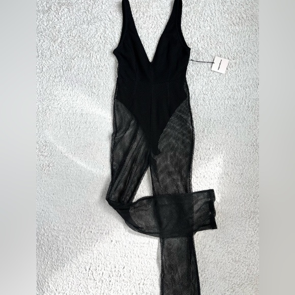 *BNWT* REVOLVE SUPERDOWN jumpsuit - Picture 3 of 4